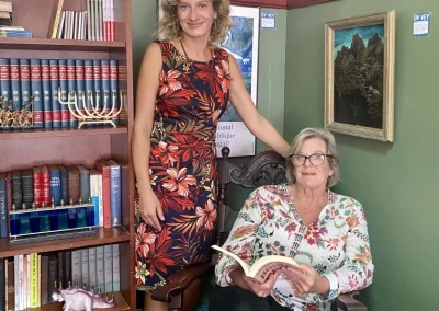 Founder Jana Mazurkiewicz Meisarosh and volunteer Denise Rosenblatt posing for camera in Yiddishland California